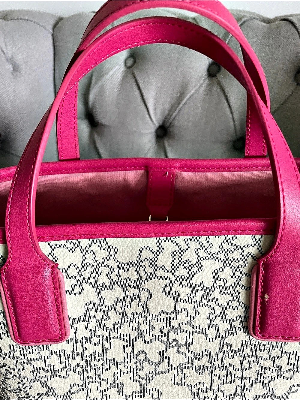 TOUS Patterned Tote Pink & White - Picture 8 of 11